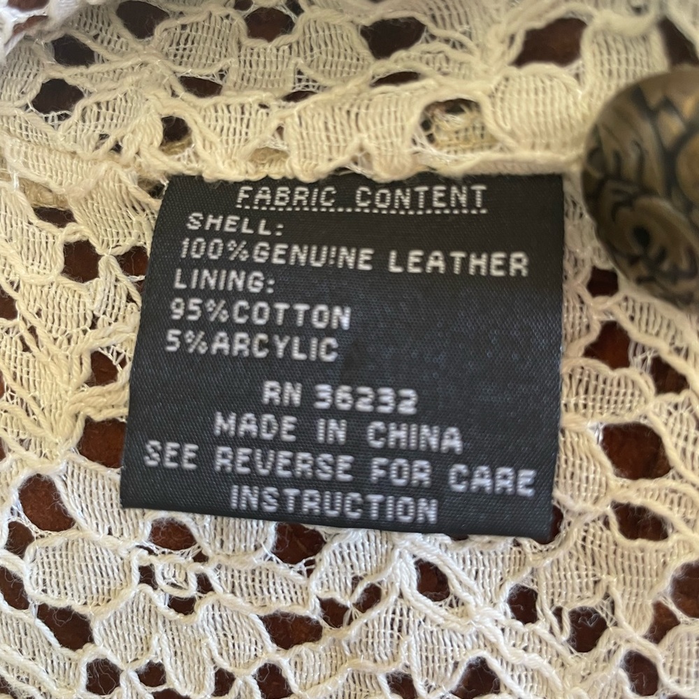 Beautiful leather jacket🐄 - Picture 3 of 4